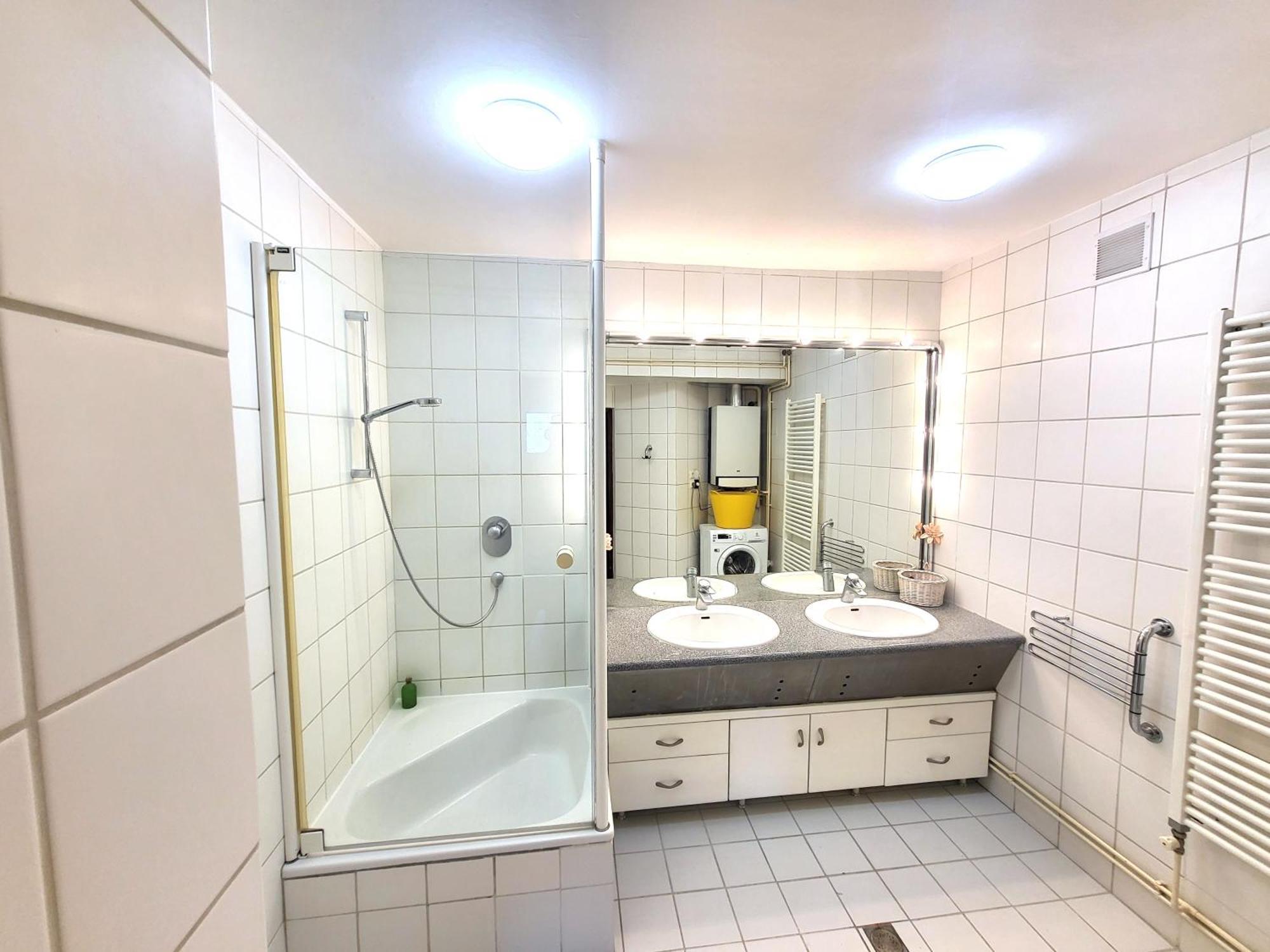 Romantic Two Bedroom Apartments In The Hills Of Budapest With Private Parking Budapeste Exterior foto